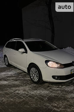 Универсал Volkswagen Golf 2011 в Днепре