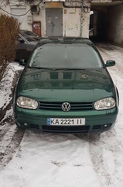 Хетчбек Volkswagen Golf 2003 в Києві