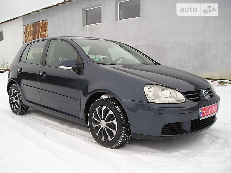 Хэтчбек Volkswagen Golf 2006 в Виннице