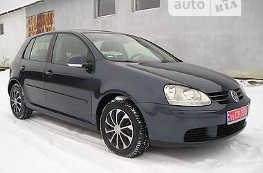 Хэтчбек Volkswagen Golf 2006 в Виннице