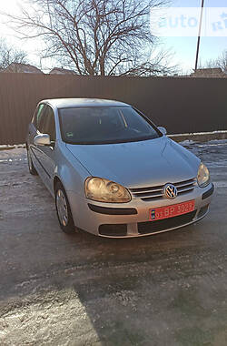 Хэтчбек Volkswagen Golf 2004 в Ужгороде