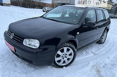 Универсал Volkswagen Golf 2004 в Лубнах