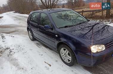 Хэтчбек Volkswagen Golf 2001 в Тульчине