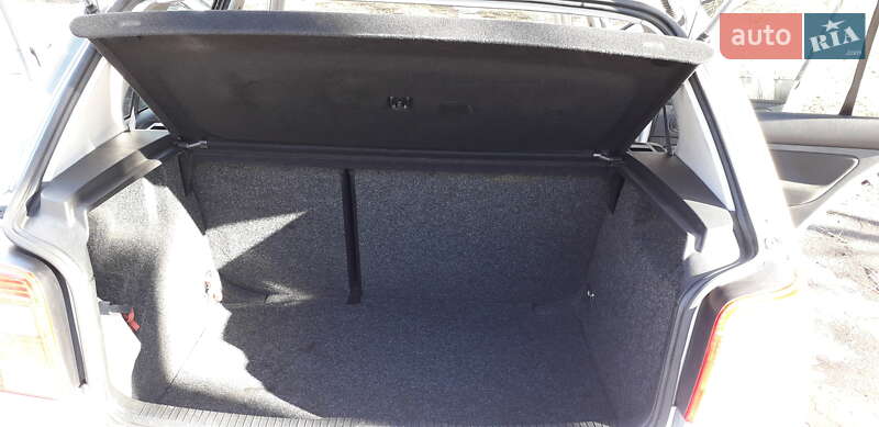 Хетчбек Volkswagen Golf 2002 в Краматорську фото 13 Хетчбек Volkswagen Golf 2002 в Краматорську