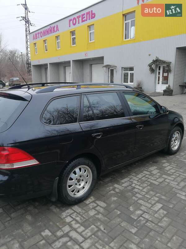 Універсал Volkswagen Golf 2008 в Кривому Розі