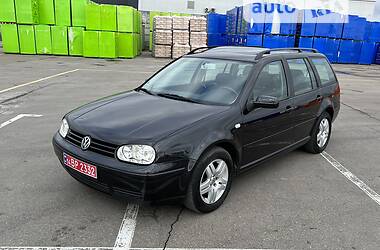 Универсал Volkswagen Golf 2001 в 