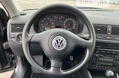 Универсал Volkswagen Golf 2001 в 