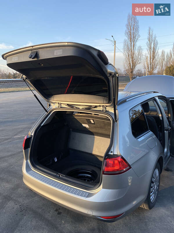 Универсал Volkswagen Golf 2014 в Измаиле