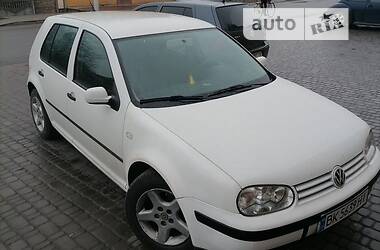 Хетчбек Volkswagen Golf 2002 в Львові