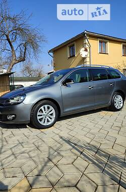 Универсал Volkswagen Golf 2012 в Коломые