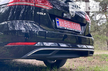 Универсал Volkswagen Golf 2018 в Днепре