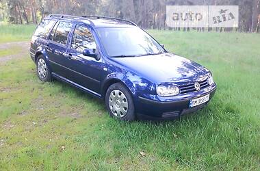 Універсал Volkswagen Golf 2005 в Сумах