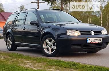 Універсал Volkswagen Golf 2001 в 