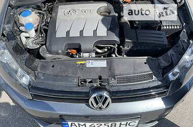 Универсал Volkswagen Golf 2013 в Житомире