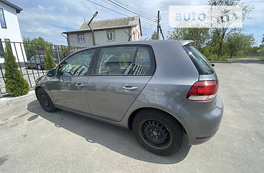 Хэтчбек Volkswagen Golf 2012 в Киеве