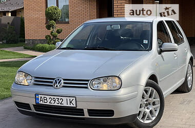 Хэтчбек Volkswagen Golf 2000 в Виннице