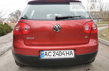 Хэтчбек Volkswagen Golf 2005 в Любомле