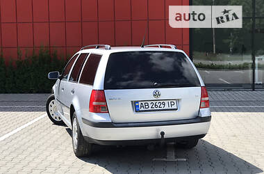 Универсал Volkswagen Golf 2004 в Виннице