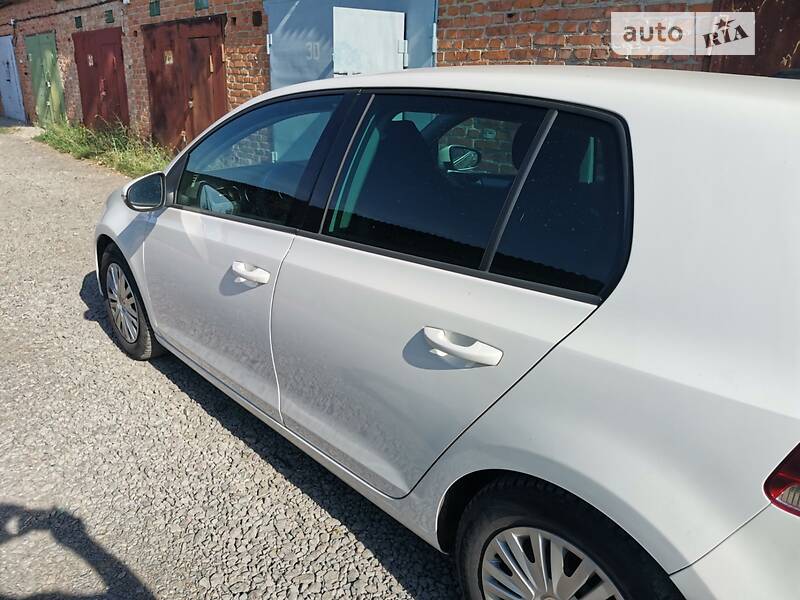 Хэтчбек Volkswagen Golf 2009 в Луцке фото 21 Хэтчбек Volkswagen Golf 2009 в Луцке