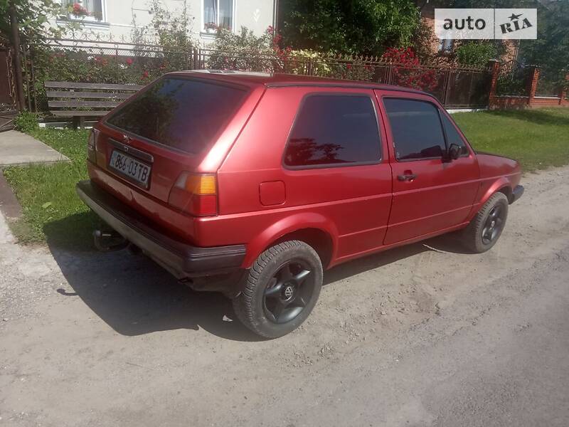 Хетчбек Volkswagen Golf 1983 в Монастириській