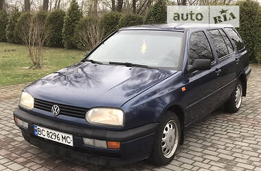 Універсал Volkswagen Golf 1994 в Самборі