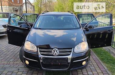 Універсал Volkswagen Golf 2009 в Львові