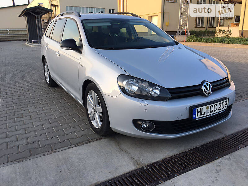 Универсал Volkswagen Golf 2012 в Рожище