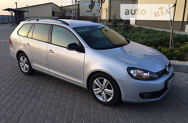 Универсал Volkswagen Golf 2012 в Рожище