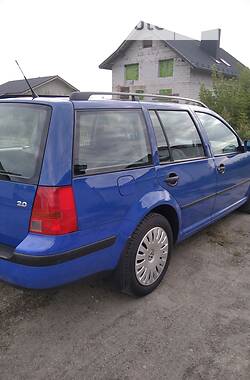 Універсал Volkswagen Golf 2001 в Звягелі