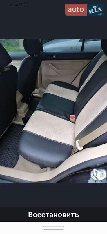 Хетчбек Volkswagen Golf 2001 в Миколаєві