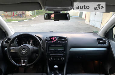 Хэтчбек Volkswagen Golf 2010 в Бориславе