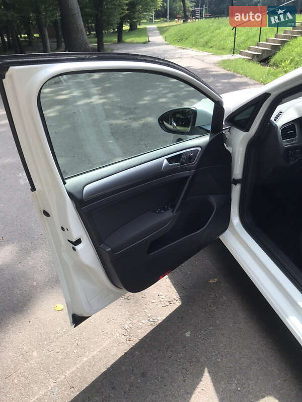 Универсал Volkswagen Golf 2014 в Львове фото 22 Универсал Volkswagen Golf 2014 в Львове