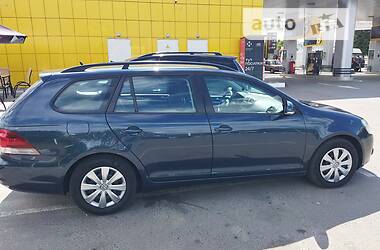 Універсал Volkswagen Golf 2009 в Рівному