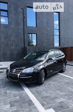 Универсал Volkswagen Golf 2007 в Луцке