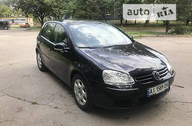 Хэтчбек Volkswagen Golf 2004 в Буске