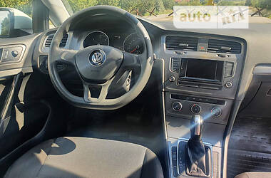 Універсал Volkswagen Golf 2016 в 
