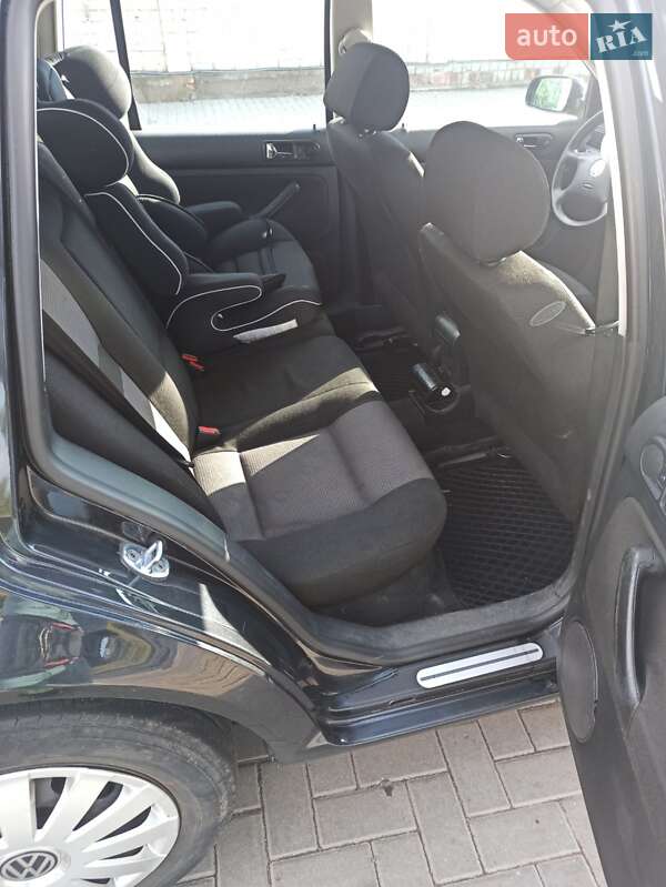 Универсал Volkswagen Golf 2001 в Черкассах