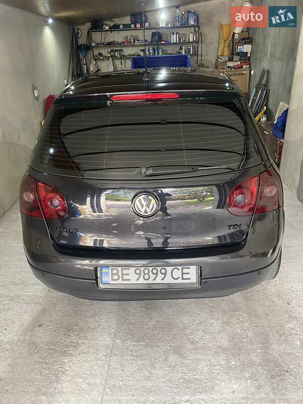 Хетчбек Volkswagen Golf 2008 в Миколаєві