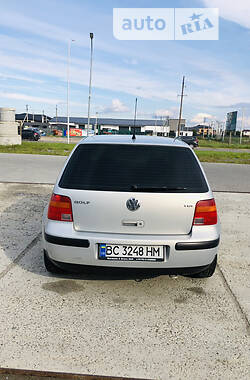 Хэтчбек Volkswagen Golf 1998 в Львове