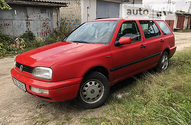 Универсал Volkswagen Golf 1996 в 