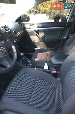 Универсал Volkswagen Golf 2010 в Львове