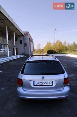 Универсал Volkswagen Golf 2008 в Здолбунове