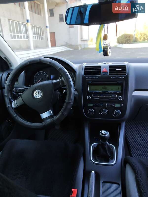 Универсал Volkswagen Golf 2008 в Здолбунове