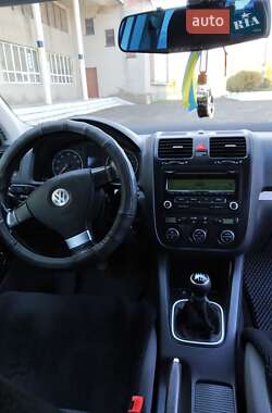 Универсал Volkswagen Golf 2008 в Здолбунове