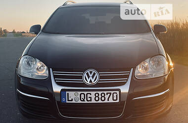 Універсал Volkswagen Golf 2008 в 