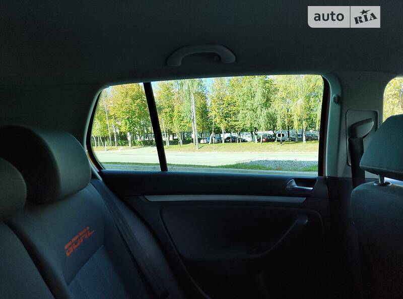 Хэтчбек Volkswagen Golf 2006 в Белой Церкви