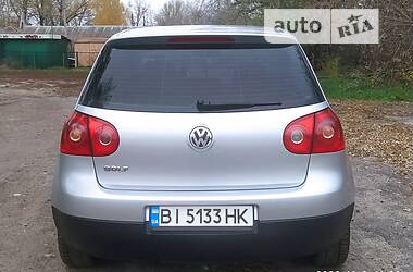 Хэтчбек Volkswagen Golf 2004 в Полтаве