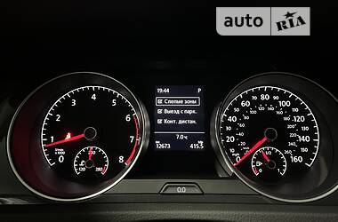 Хетчбек Volkswagen Golf 2020 в 