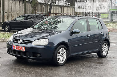 Хетчбек Volkswagen Golf 2007 в Лубнах