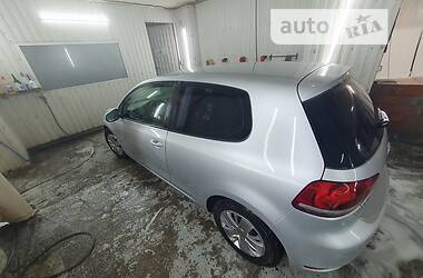 Хетчбек Volkswagen Golf 2013 в Києві